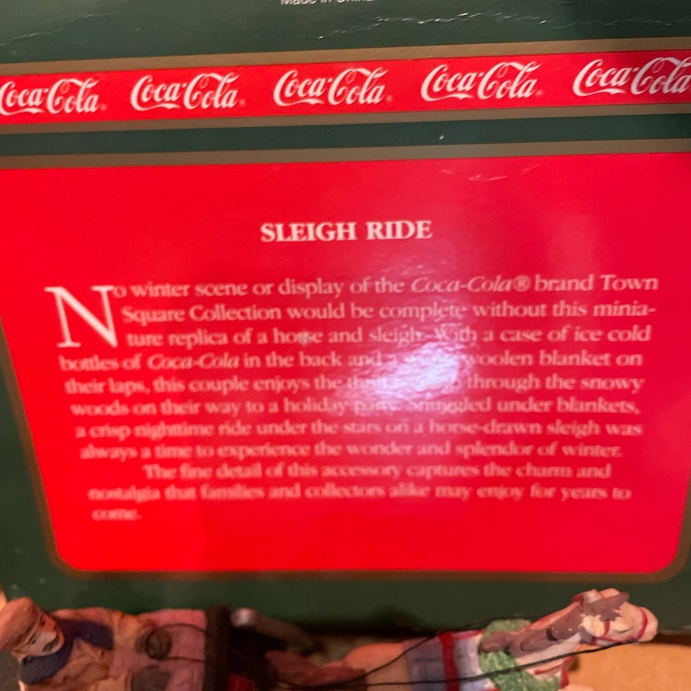Coca-Cola Town Square Collection Sleigh Ride 1994 Figurine w/ Box Horse & Sleigh - Picture 6 of 7